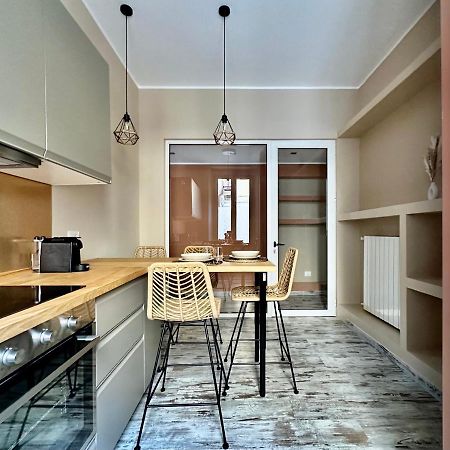 The Sanctuary Apartment Милано Екстериор снимка